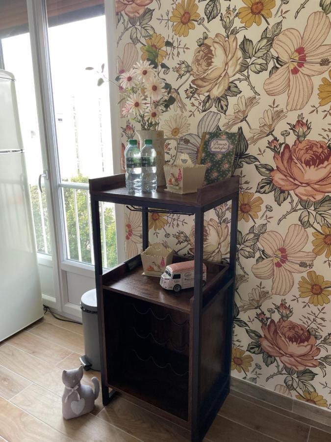 Rose Blossom Apartment In Paris Vanves Exteriör bild